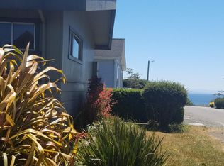 483 East St, Trinidad, CA 95570