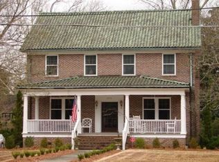 301 S King St, Windsor, NC 27983