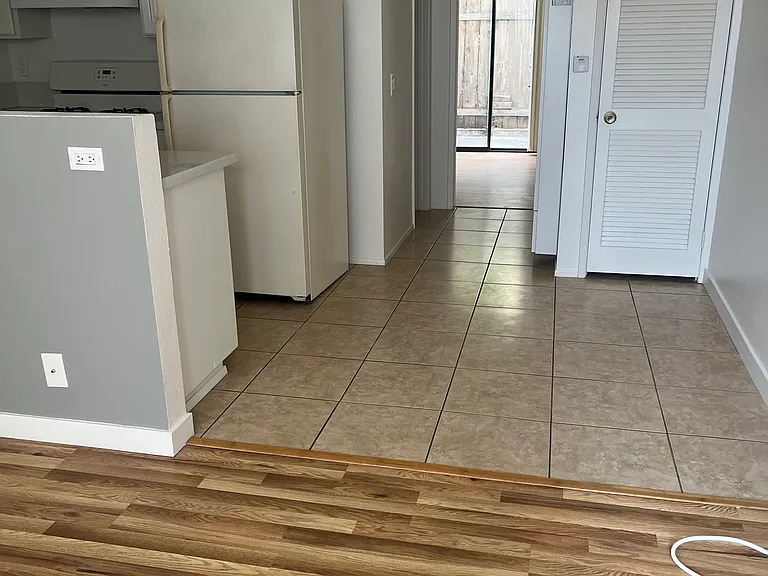 Dining Nook & Hallway