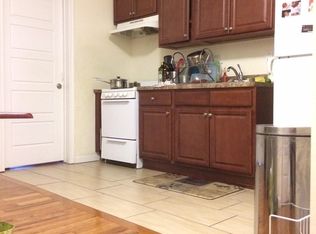 34 Coit St #3, Irvington, NJ 07111