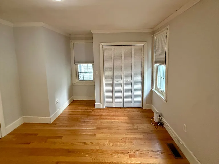 4 Braemore Rd #1 — Photo 6