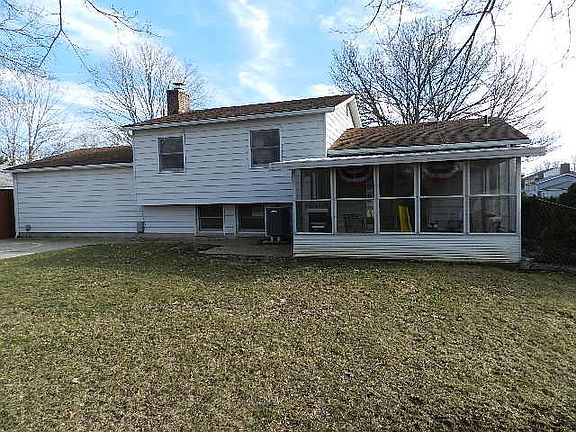 5th image of 1170 Chanteloup Dr