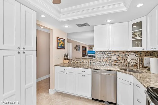 4300 Belair Ln #1 — Photo 3