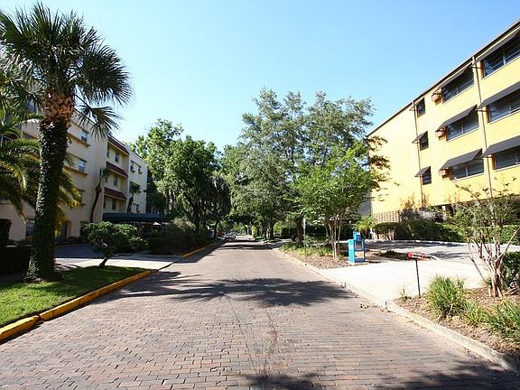 4th image of 311 N Knowles Ave #1655521