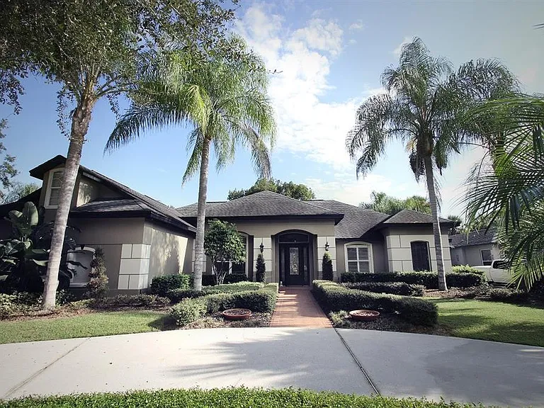209 Heatherwood Ct — Photo 1