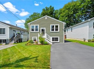 41 Ballou St, Cumberland, RI 02864