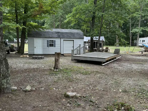 5121 E Oak Ln, Custer, MI 49405