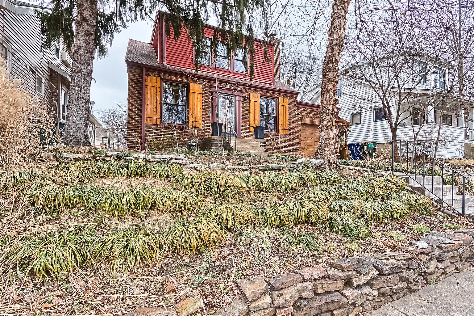 7033 Tholozan Ave photo 1