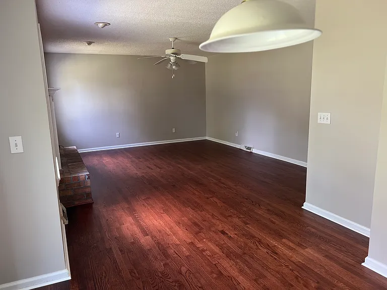 8603 Cislo Ct — Photo 7
