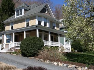 83 Edgemont Rd, Katonah, NY 10536