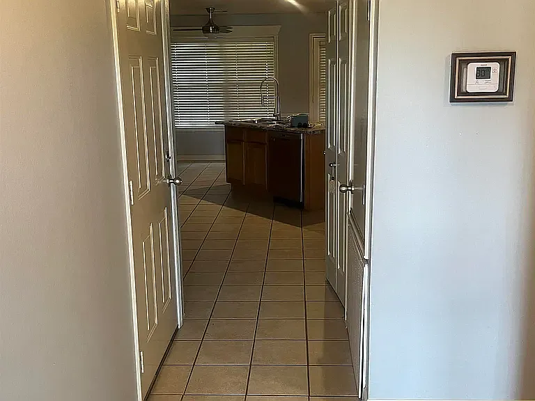 9914 Merlot Ln — Photo 3