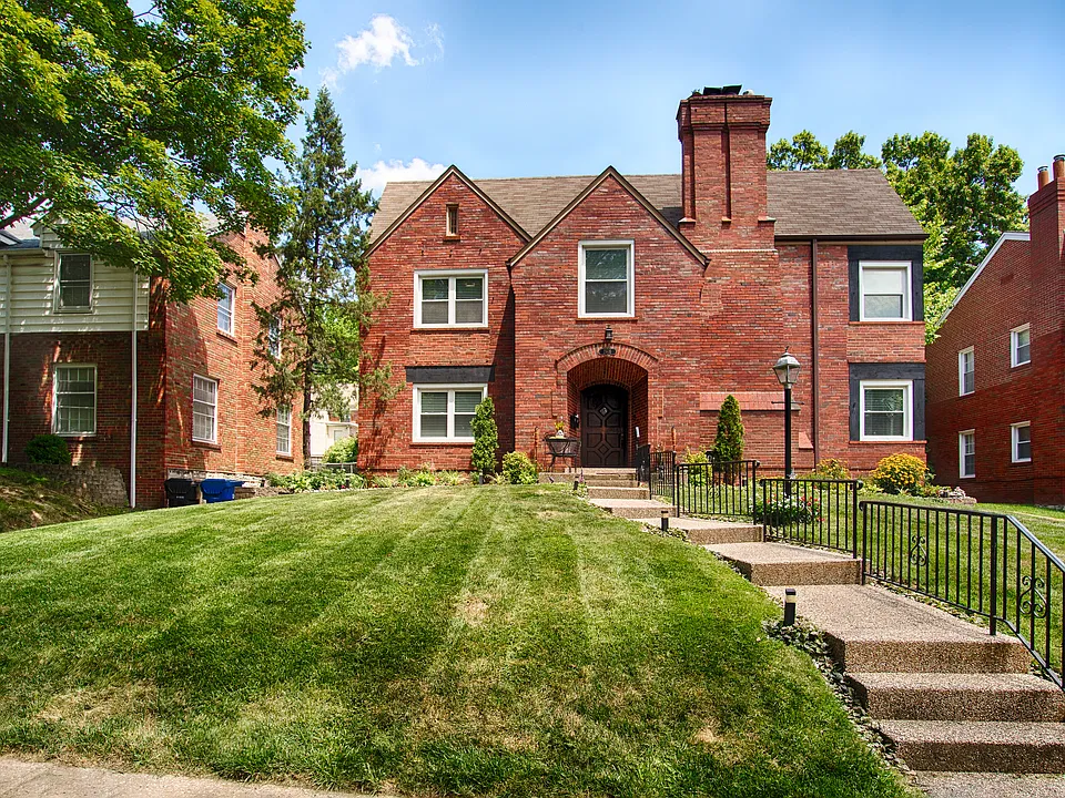 7905 Delmar Blvd #2