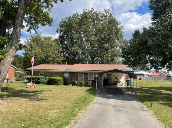 1802 Sidney St, Malden, MO 63863