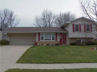 3255 25th Ave, Marion, IA 52302