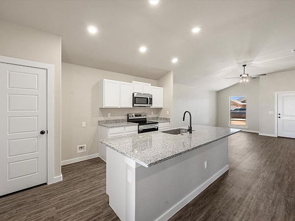 5th image of 306 E 23rd St