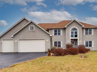 30681 Lincoln Rd, Genoa, IL 60135