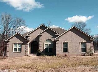 14 Shady Ln, Jacksonville, AR 72076