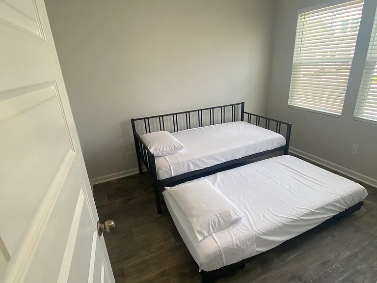 Talladega Dr — Photo 23