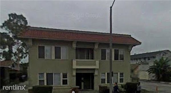 1644 E. 7th St front pic