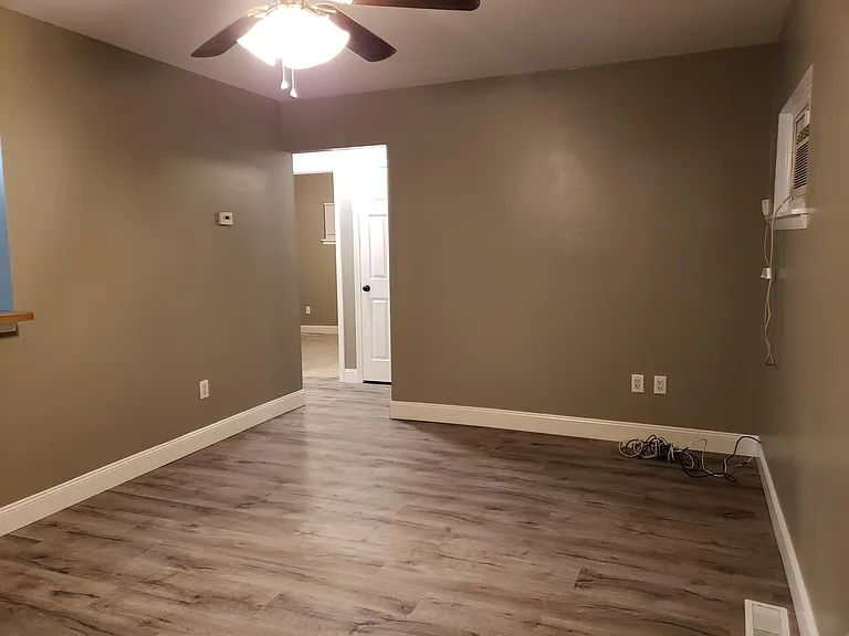 14143 Irene Ave — Photo 5