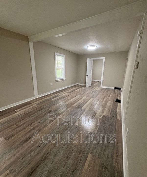 1st image of 507 Porter St