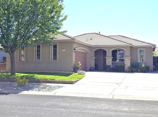 1944 Fall River Dr, Linda, CA