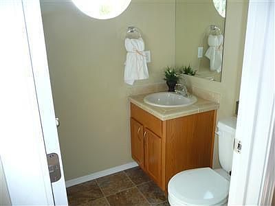4th image of 5215 Solberg Dr SW