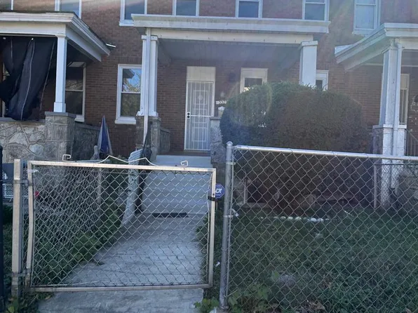 3325 W Garrison Ave, Baltimore, MD 21215