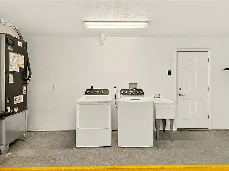 5434 Oakhurst Dr — Photo 33