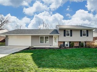 375 Spruceway Dr, Springboro, OH 45066