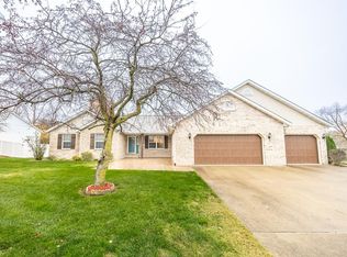 1568 Meade Dr, O Fallon, IL 62269