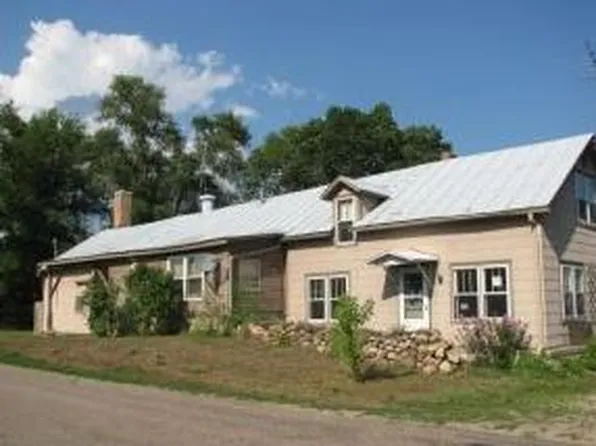 N5190 County Road I, Fremont, WI 54940