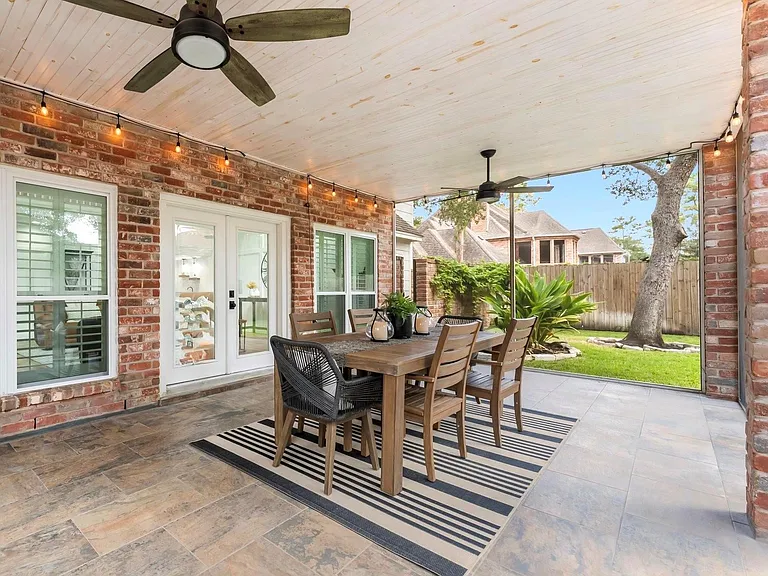 8911 Tranquil Park Dr — Photo 4