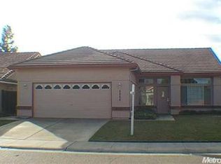 8866 Laguna Star Dr, Elk Grove, CA 95758