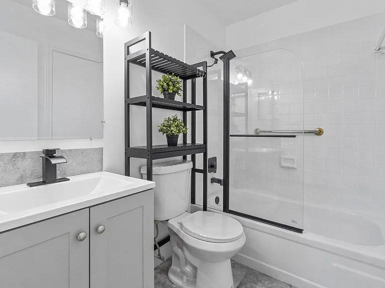 1620 Granfern Ave #1620 — Photo 17