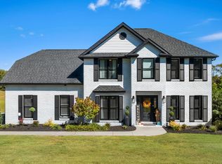 3216 Bentwood Dr, Kodak, TN 37764