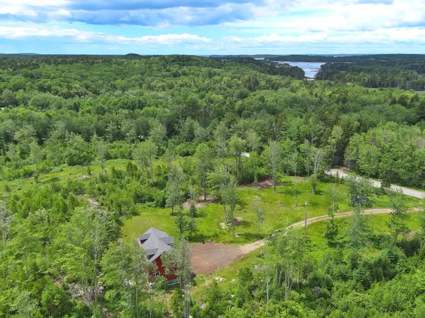 135 Salt Pond Road, Cushing, ME 04563