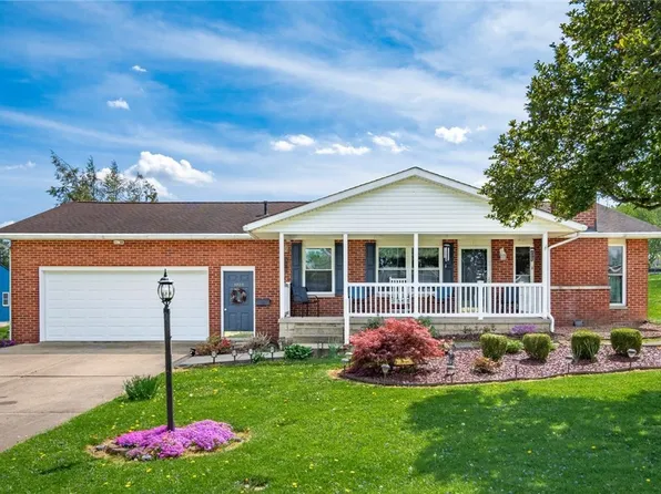 3020 Broadvue Cir, Zanesville, OH 43701