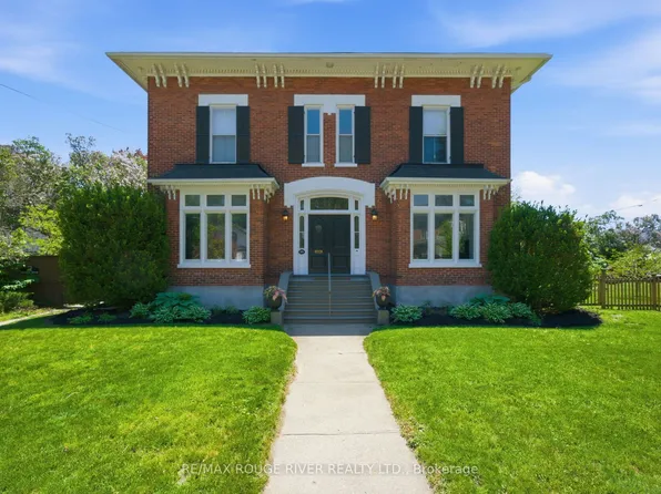 77 Havelock St, Cobourg, ON K9A 2J5