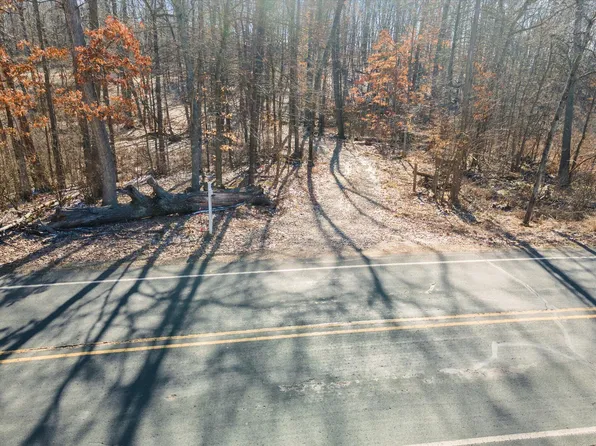 5828 N 37th St, Richland, MI 49083