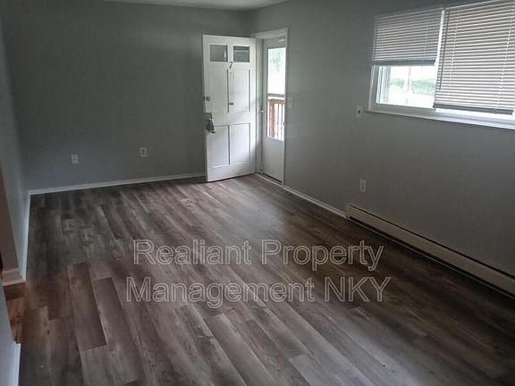 3rd image of 2236 Hanser Dr Unit 7