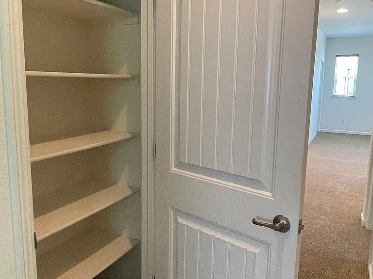 3145 Ardley Dr — Photo 38