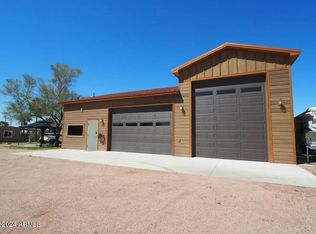 1032 E Scenic St, Apache Junction, AZ 85119