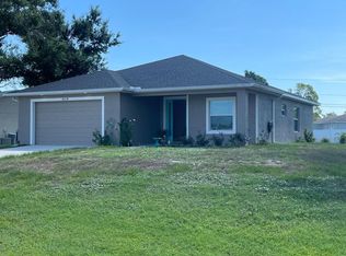 6110 Ronda St, Englewood, FL 34224