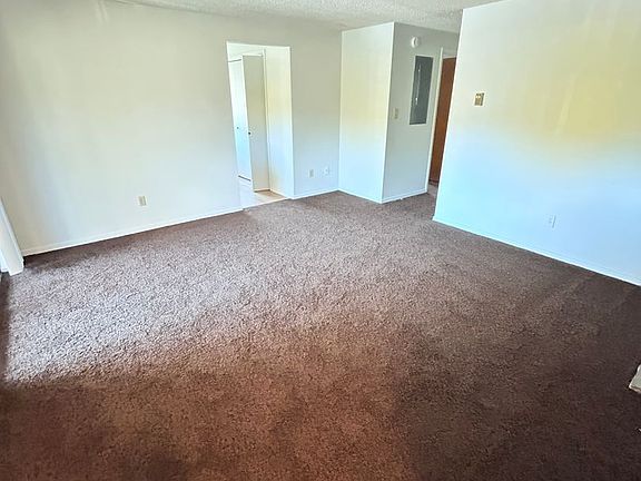 3rd image of 1202 Avenida Del Sol APT 124