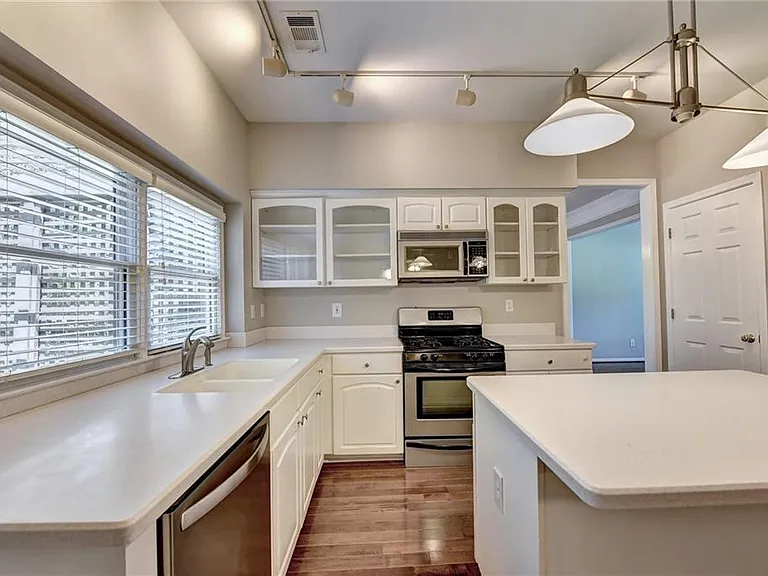 7470 Brookwood Way — Photo 18