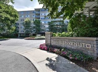 1 Benvenuto Pl #603, Toronto, ON M4V 2L1