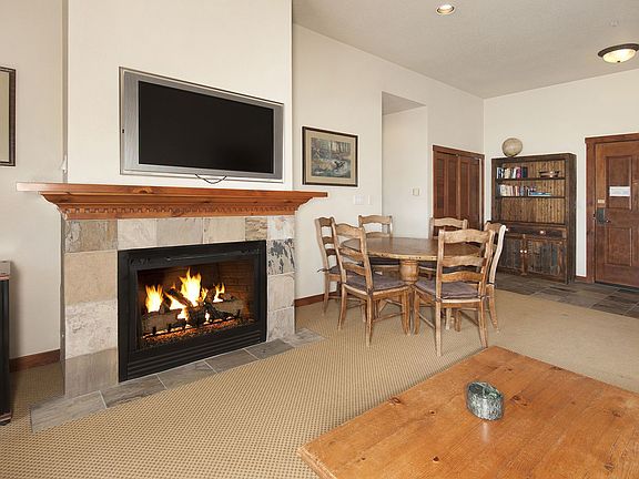 3rd image of 505 S Main St #2404