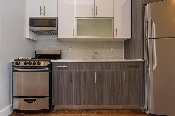 Rented by Nooklyn NYC LLC | media 13