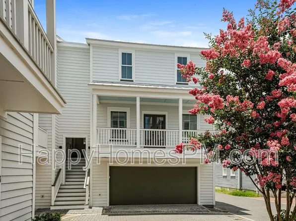 5 Iron Forge Aly, Charleston, SC 29403